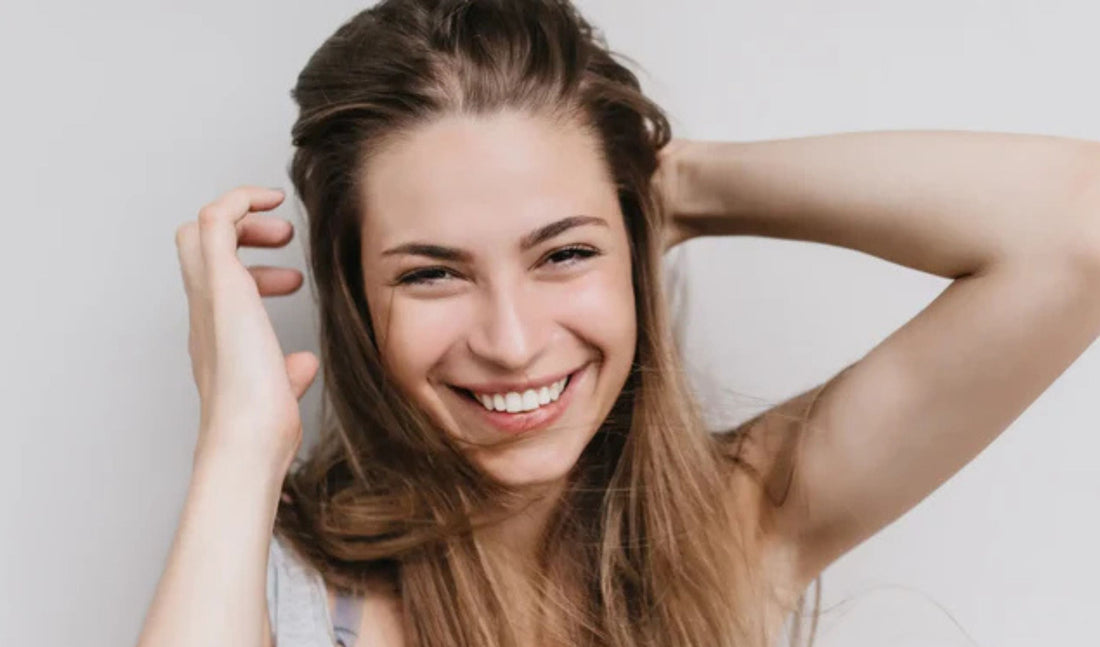 cheveux blancs jeunes